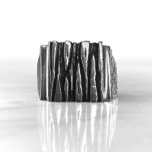 Brutalist I Ring