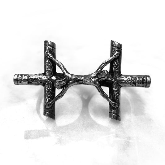 Conjoined Crucifix Ring - LG