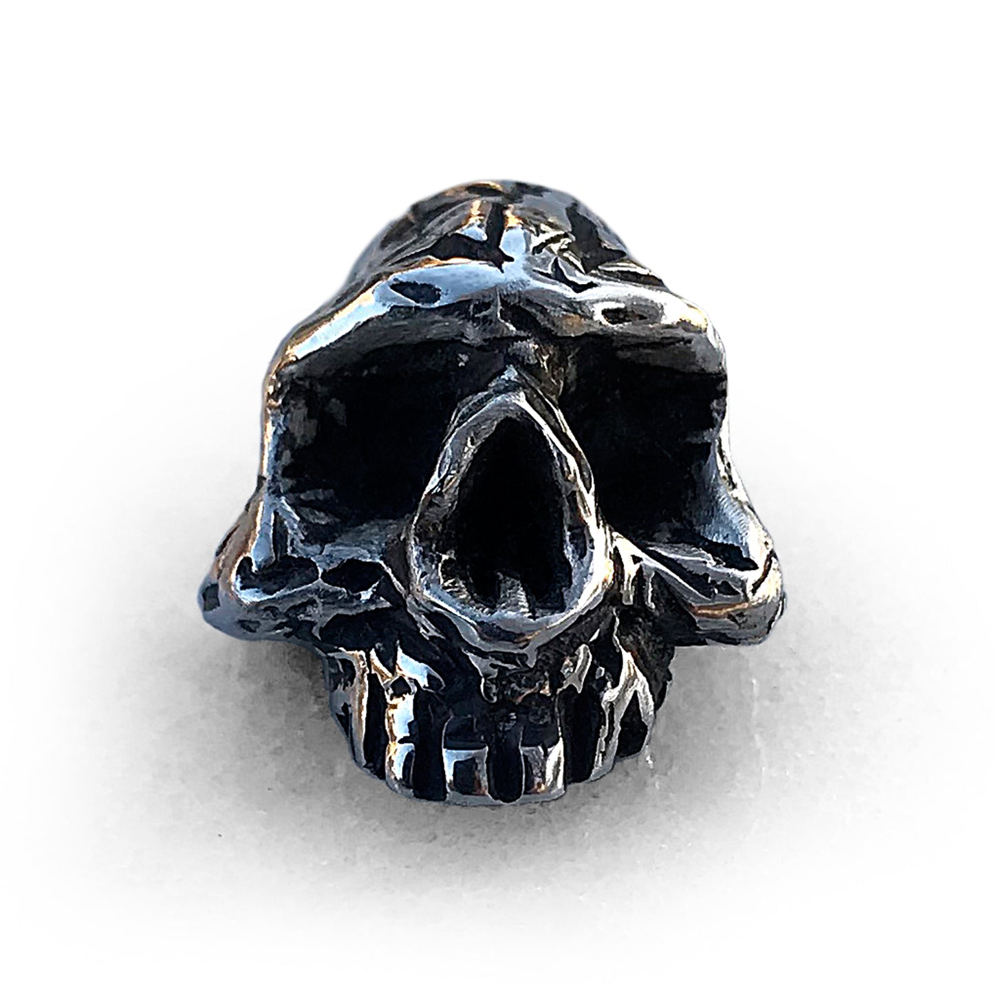 Skull Pin