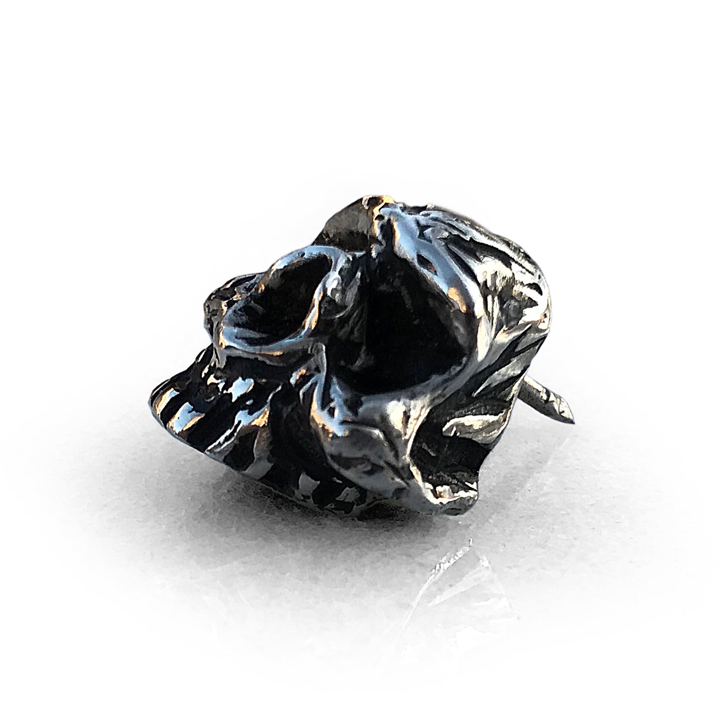 Skull Pin
