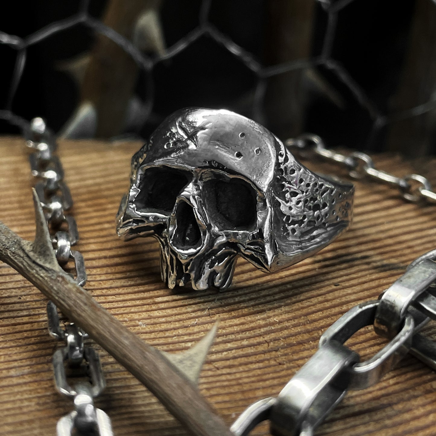 Skull Ring