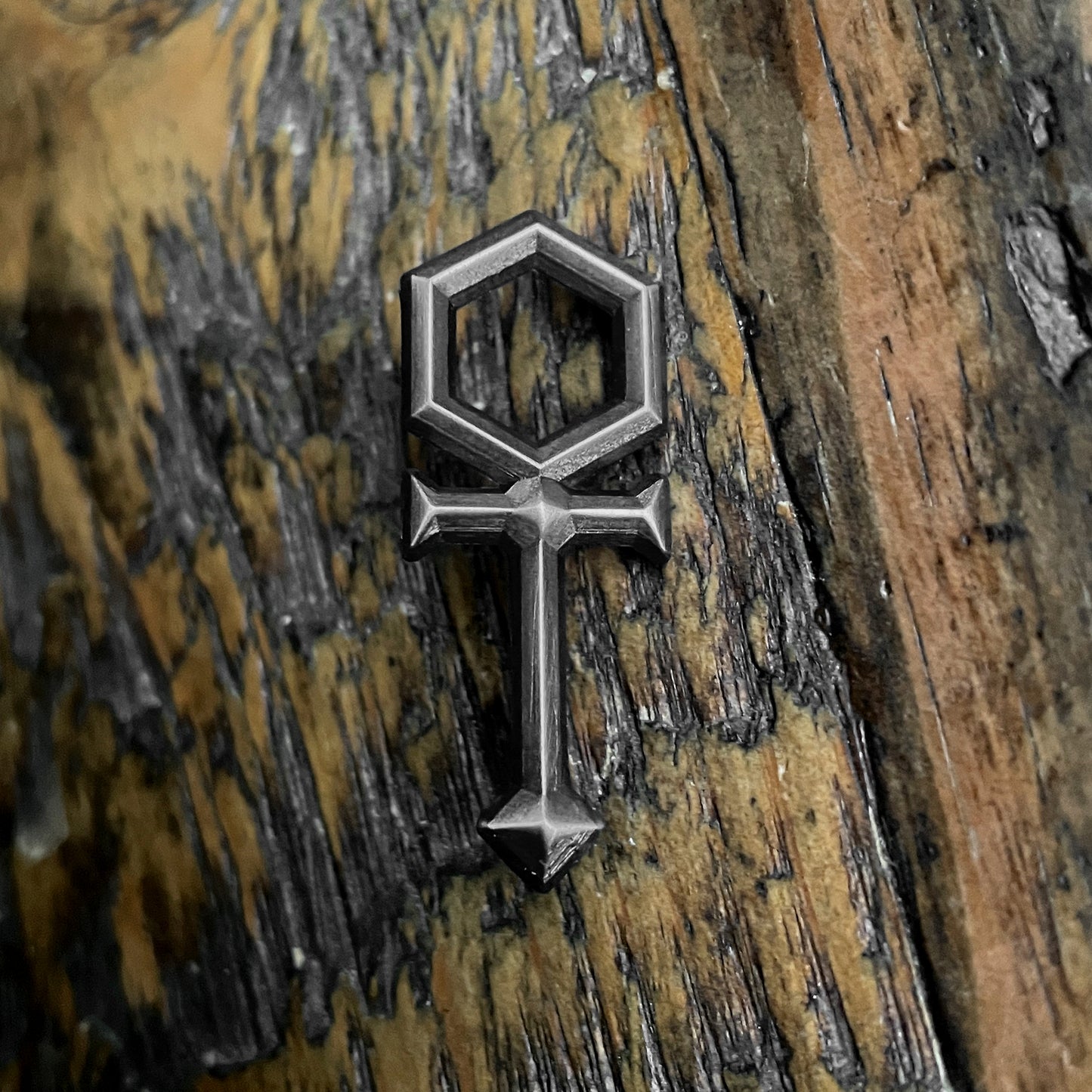 Ankh Pin