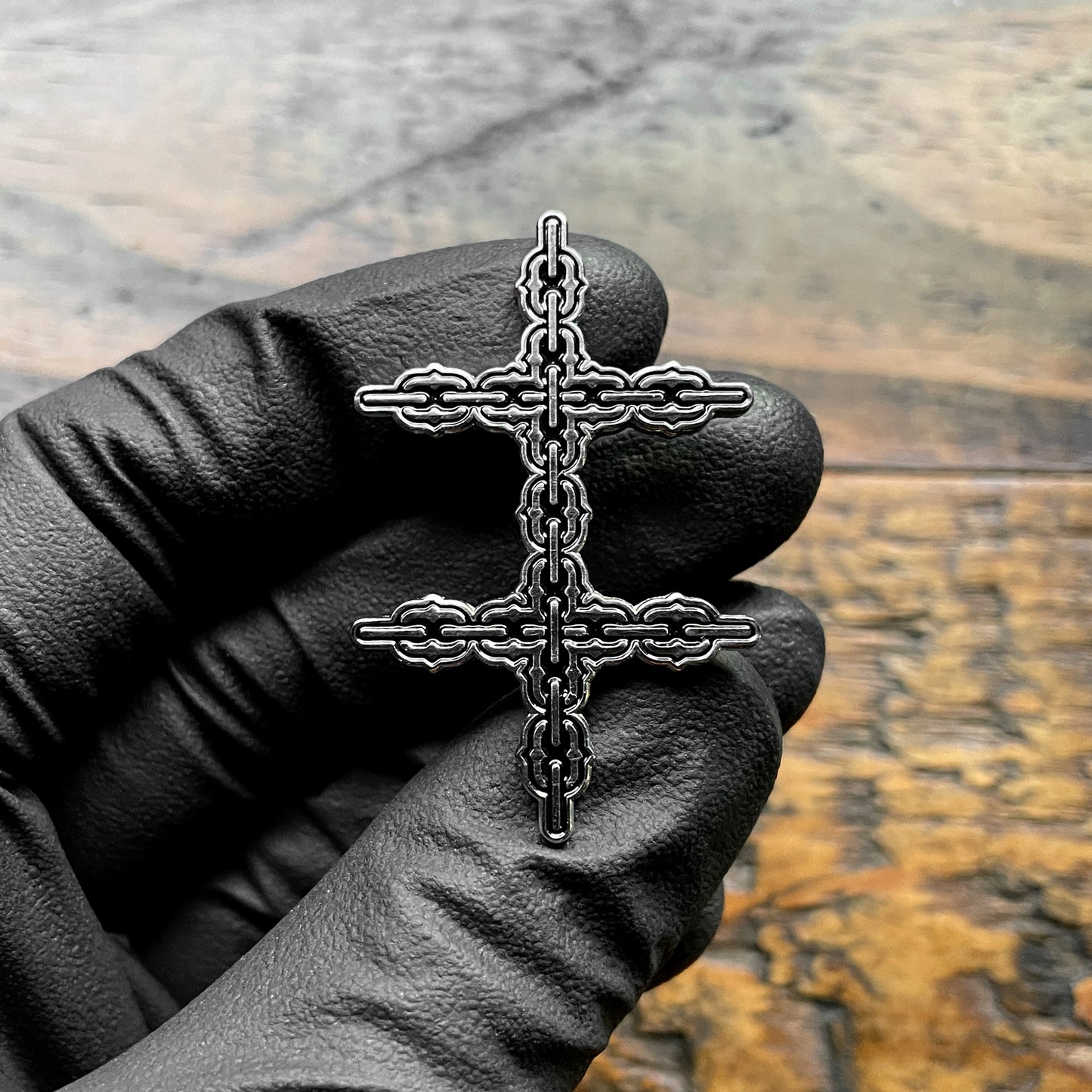 Conjoined Cross Chain Pin