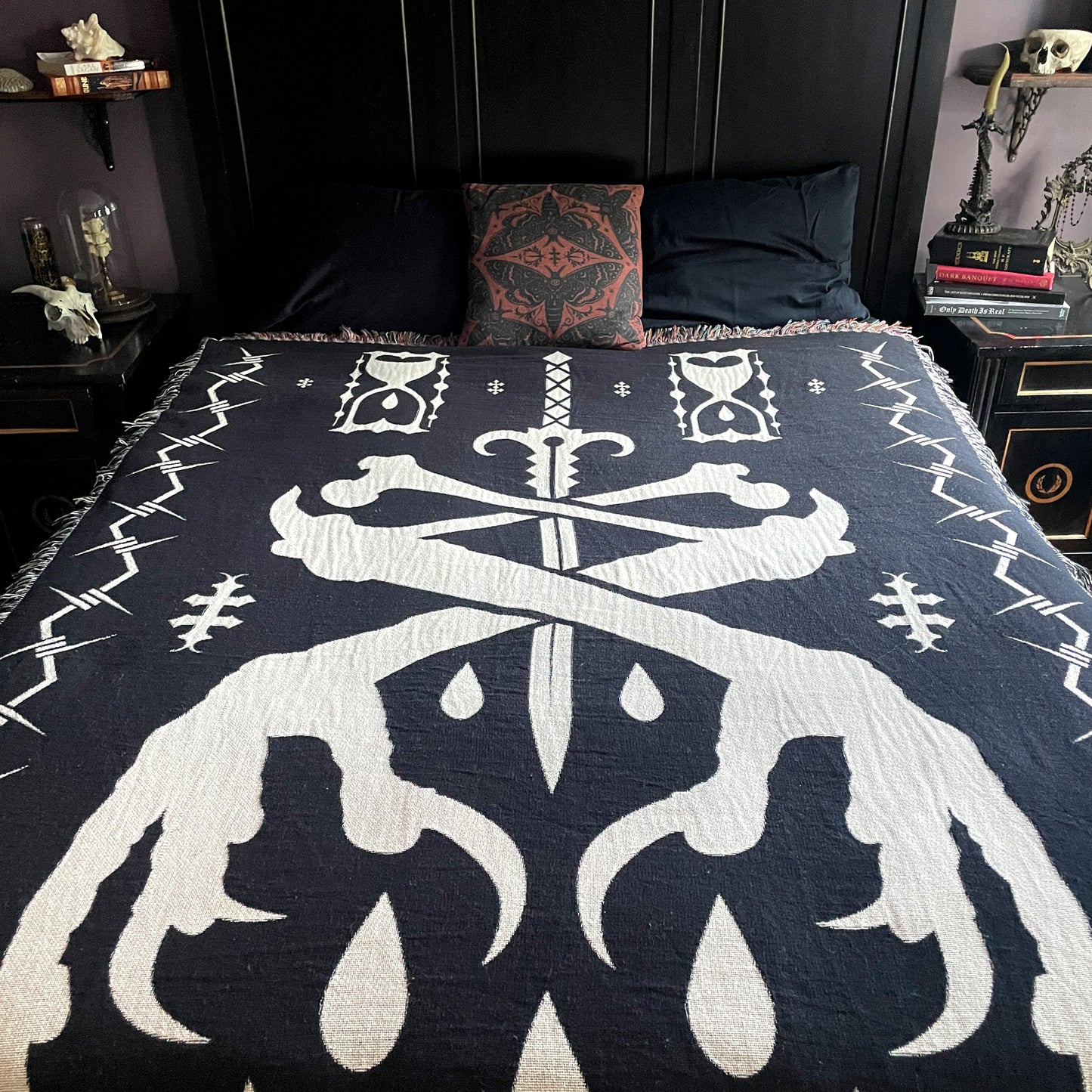 Occult Crow Claw Blanket