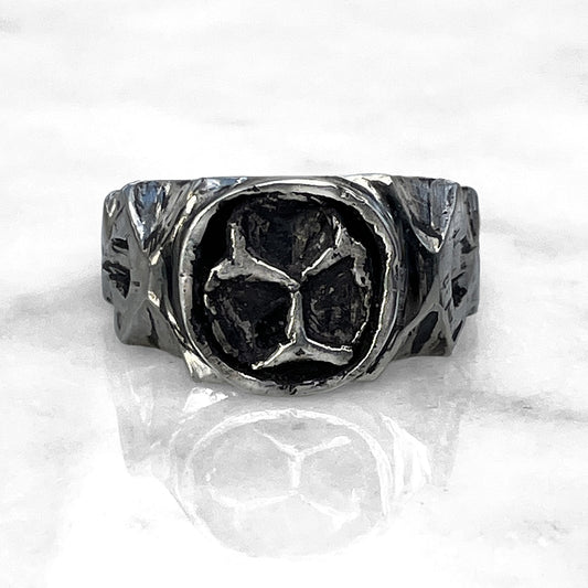 Hive Signet Ring SM