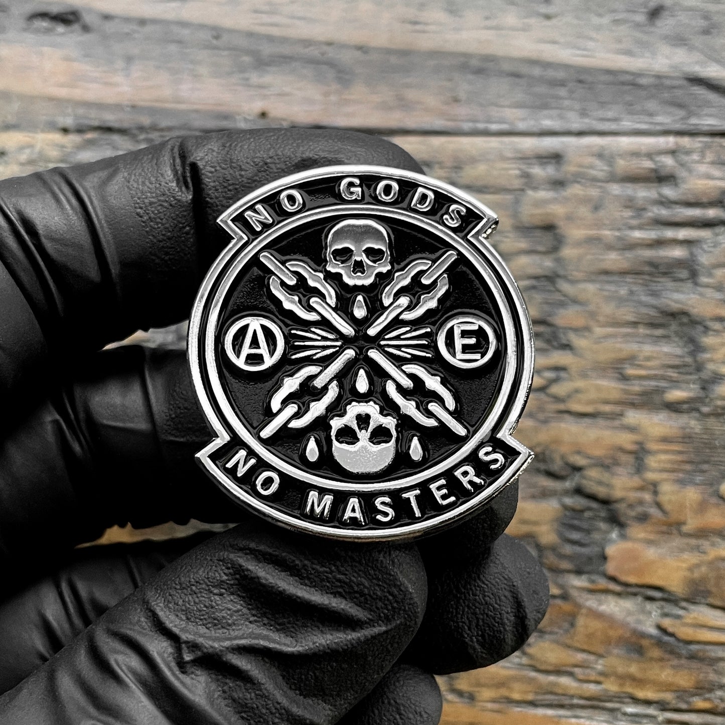 No Masters Pin (English)