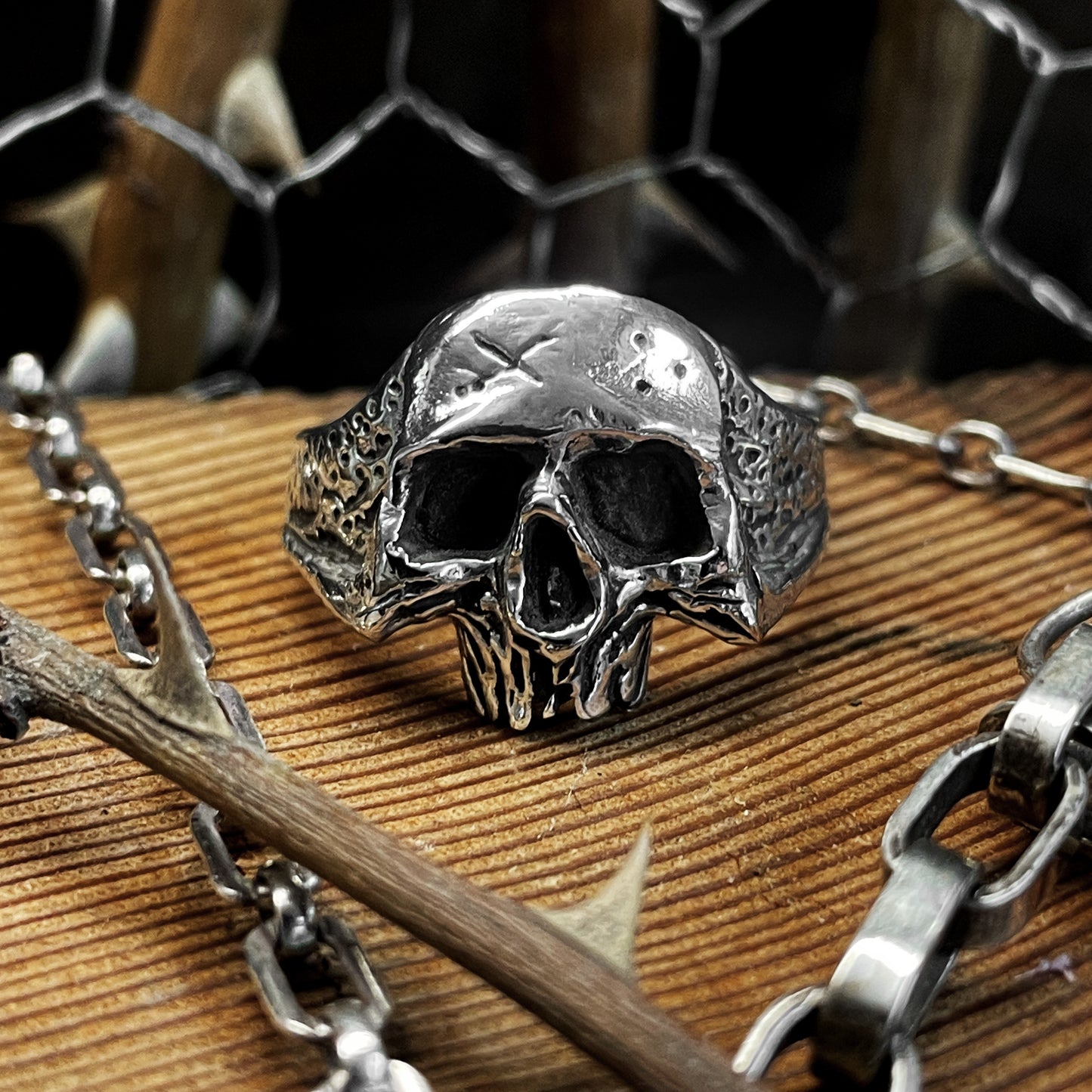 Skull Ring