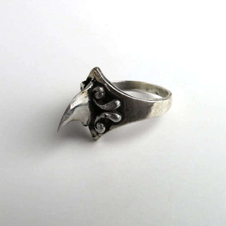 Small Thorn Ring